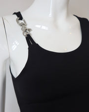 Clasp tank
