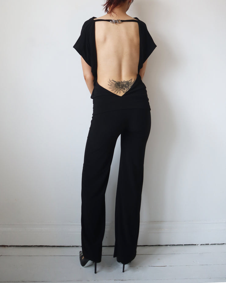 Clasp backless top